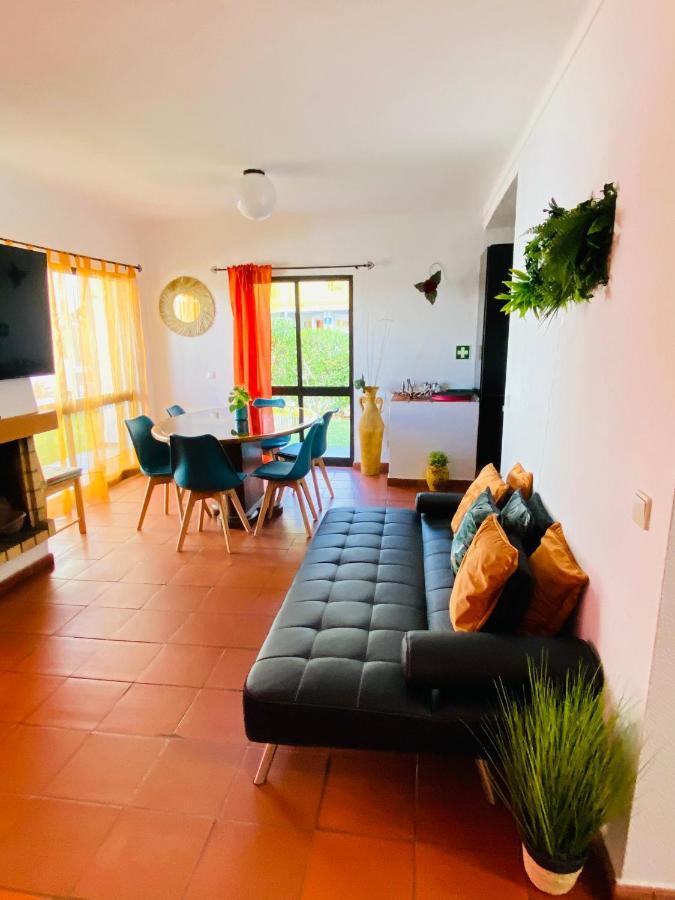 Villa Summer House, Only 2 Minutes To The Beach In Vilamoura! Exterior foto